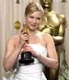 Charliza Theron cumplió con los pronósticos y se llevó el Oscar a la Mejor Actriz por su participación en Monster.