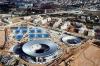 El Estadio de Futbol Soccer de Karaeskaki y el Estadio de la Paz y la Amistad estarán ubicados en la zona costera de Faliro.