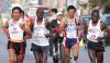 El keniano Thomas Omwenga es el campeón del Maratón Lala 2004. 
Aunque con algunas fallas en su organización, en el terreno deportivo la décima sexta edición del maratón lagunero fue un éxito al conseguir superar los cuatro mil participantes, quienes representaron a once países y 28 entidades mexicanas, lo que permitió consolidar a esta prueba como la mejor de su especialidad en territorio nacional.