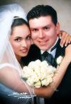 Lic. Julio Castañeda Pech y Lic. Cecilia Robles Hernández contrajeron matrimonio religioso en la parroquia Los Ángeles el 28 de febrero de 2004.


Studio Sosa