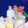 22 de marzo
Ana Cristina Ortiz Madrigal junto a su abuelita, Elisa de Ortiz, en su fiesta de cumpleaños.