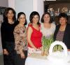 Patty de Albuqerque festejó su cumpleaños en días pasados acompañada de sus amigas Laura de Robles, Caro de García, Caty de Bejarano y Sandra de Frausto.