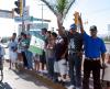 Al ingresar, cada aficionado recibía su playera en color verde neón con la leyenda “Un Guerrero Nunca Muere” y la tribuna se vistió poco a poco de un mismo color, algo nunca antes visto, lo que constituyó un atractivo extra para los propios aficionados.