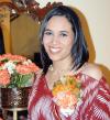 14 de abril 

Adriana Chávez Mena, captada en la despedida de soltera que se le ofrció en días pasados, por su próximo matrimonio.