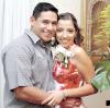 16 de abril 

Rafael Orozco Guerrero y Montserrat Gaucín Hernández contraerán matrimonio el próximo ocho de mayo, en la parroquia Los Ángeles.