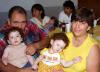 Ana sofía viesca con su mamá Mayela González de Viesca, en la fiesta infantil que le organizó por su cumpleaños.