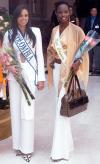 Miss Colombia, Catherine Daza Manchola; y Miss Islas Caimán, Stacey-ann Nelly.