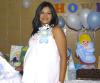  30 de mayo  
Esther O. de Macías espera la llegada de su primer bebé y por tal motivo fue festejada.