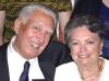  04 de Junio   Aristeo Cantú y Conchita Brito festejaron en días pasados sus 50 años de matrimonio, con un agradable convivio.