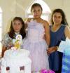 Georgina Olivares Franco festejó su noveno cumpleaños con un divertido festejo, ofrecido por su mamá María de Lourdes Franco de Olivares y por su hermana.
