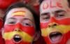 La Furia Roja, prácticamente jugó como local en de la ciudad de Faro Loulé, la cual está muy cerca de la frontera española y se lanzó al ataque desde el silbatazo inicial del suizo Urs Meier, ante unos rusos muy frágiles en su defensa, debido principalmente a la baja por lesión de su capitán Víctor Onopko.