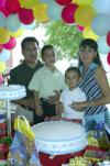 Andrea Becerra Alvarado, festejó su tercer año de vida, con una alegre fiesta que le prepararon sus papás.