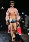 Diseñador: Alexander McQueen.