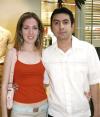 28 de junio de 2004
Valeria Navarro y Octavio D´Samper.