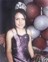 Srita. MAría Rocío Pámanes Muñoz, el día de su fiesta de quince años acompañada por su familia.