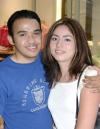 28 de junio de 2004
Valeria Navarro y Octavio D´Samper.