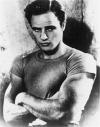 A pesar de conocer el amor de Brando por su intimidad y su odio por la vida pública, el actor James Caan quiso recordar los logros del intérprete con el que trabajó en 'El Padrino'.
