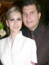  04 de julio   

Sr. Víctor Hugo Olmos Castro y Srita. Laura Garnier Monroy contrajeron matrimonio civil el sábado 26 de junio.
