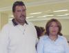 Jorge Hum berto y Patricia Sánchez volaron con destino a Tijuana.