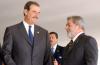 Los dos jefes de Estado deciden la creación de una comisión binacional presidida por los cancilleres de ambos países que se encargará de impulsar la integración en todos los sectores.