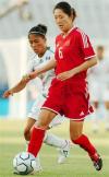 14  de agosto de 2004

Corea del Sur, con más entrega y un gol de Jung Woo Kim, venció el sábado 1-0 a México y lo dejó al bordel abismo en el futbol olímpico.
Por segundo partido, los mexicanos fueron incapaces de acabar su sequía de goles.

Foto: AP