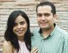 Sonia García Guzmán y Ricardo Fiscal Arcante disfrutaron de una despedida de solteros que les ofreció un grupo de amigos, por su próxima boda.