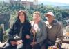 Arcelia del Carmen Ayup de Hernández, Arcelia Silveti de ayup y Jaime Ayup Sifuentes, captados en el viaje que realizaron a la ciudad de Granada, España.