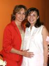  04 de Septiembre de 2004

Leticia de Vargas recibió numerosos obsequios, en la fiesta de regalos que se le ofreció al bebé que espera.