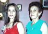  13 de Septiembre de 2004
 Martha Alicia Contreras Ruelas acompañada de Martha Ruelas, en su despedida de soltera.
