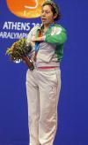 Diez competidores mexicanos vieron acción este día en las distintas categorías de la maratón en los Juegos Paralímpicos de Atenas 2004 y sólo Edgar Navarro, en T-51, logró subir al podio al finalizar en tercer sitio. 

A pesar de llegar con 20 minutos y cuatro segundos de retraso respecto al primer puesto, Navarro Sánchez cronometró tres horas, 13 minutos y 42 segundos para ganar su segunda presea en la justa helénica.