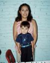  06 de octubre de 2004

Keneth Efrén Reyes Rubio festejó su segundo cumpleaños con su mamá Marcela Estrella Reyes