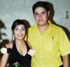 Daisy Aguilar Carrasco y Abdon Rodríguez Carmona unirán sus vidas en matrimonio el próximo 23 de diciembre, y por tal motivo sus familiares les ofrecieron una despedida bíblica.