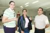  31 de octubre de 2004

Rosa María Olvera y Roberto López Flores viajaron al D.F. los despidió Claudia Morales.
