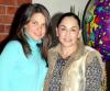 Diana Méndez y Susana Lazarín recibieron felicitaciones en la fiesta de cumpleaños que les organizaron unos amigos.