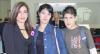 25 de noviembre de 2004

Yaneth Flores, Luz Elena de Acosta y Alan Acosta