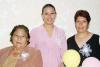 Guadalupe Lugo de Granados y Gloria Patricia  Rasmirez le ofrecieron una fiesta de canastilla a Erika Granados