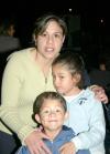 04 de diciembre de 2004

Raúl Sabag y Mayela Schroeder festejaron al pequeño Raúl Sabag por su cumpleaños