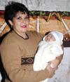 Margarita Muñoz de Esquivel recibió nonitos regalos en la fiesta de bienvenida que se le ofreció  por el nacimiento de su hijita María Izabel Esquivel Muñoz.