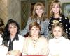 22 de diciembre de 2004


Martha de Llamas, Patricia Arenal, Mayra de González y Bety de González acompañaron a Lucía de Ramos en su festejo.