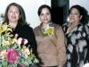 22 de diciembre de 2004

 Karina Hernández Calzada en compañía de las anfitrionas de su despedida de soltera, Cidelia Juárez Nuñez y Maria Aurora Calzada de Hernández