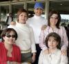 24 de enero de 2005

Raymundo Murra Garza  celebró su cumpleaños número nueve acompado de  familiares y amigos.