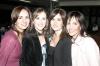 28 de enero de 2005

Miriam Martínez Guzman junto a su hermanas Aurora M. de Ahnert, Liliana M. de Cabranes y Lucía M. de Gómez