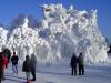 El festival de hielo más célebre, según los entendidos, es el de la ciudad japonesa de Sapporo, y otros similares se celebran en países como Italia o Noruega, a los que la ciudad de Harbin decidió imitar.