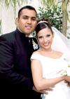 Ing. Gregorio Ruiz Reyes  y L.D.G. Alma Rosa Lluján Aguilar contrajeron matrimonio en la Iglesia de San Juan Bautista el  sábado 20 de noviembre de 2004.