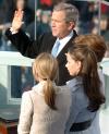 La factura total de seguridad ascenderá a 12 millones de dólares, en parte para sufragar el costo de horas extras de los agentes asignados a proteger el desfile del presidente George W. Bush entre el Congreso y el Capitolio.