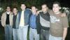 Ricardo Serrano en su fiesta de cumpleaños con sus amigos Alfonso Amador, Alain Rangel, Beny Avalos, Humberto Vázquez y Caras Estrada.