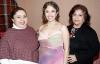 Josefina Carrillo de Becerra y Katty Becerra Carrillo le ofrecieron una fiesta de canastilla a Thania Becerra de Núñez, hace unos días.