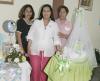 31 de marzo 2005

Pily de Trinidad de Ávila disfritó de un convivio organizado por Mónica Sosa y Delia Aguirre, para el bebé que espera que será niño.