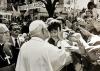 El Papa sostuvo una entrevista con Lady Di muy emotiva y respetuosa.