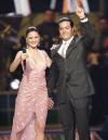 El concierto Selena Vive, al que asistieron más de 50 mil espectadores, fue organizado por A.B. Quintanilla (Fioto), hermano de Selena, y transmitido en director por la principal cadena de televisión hispana de Estados Unidos, Univisión.